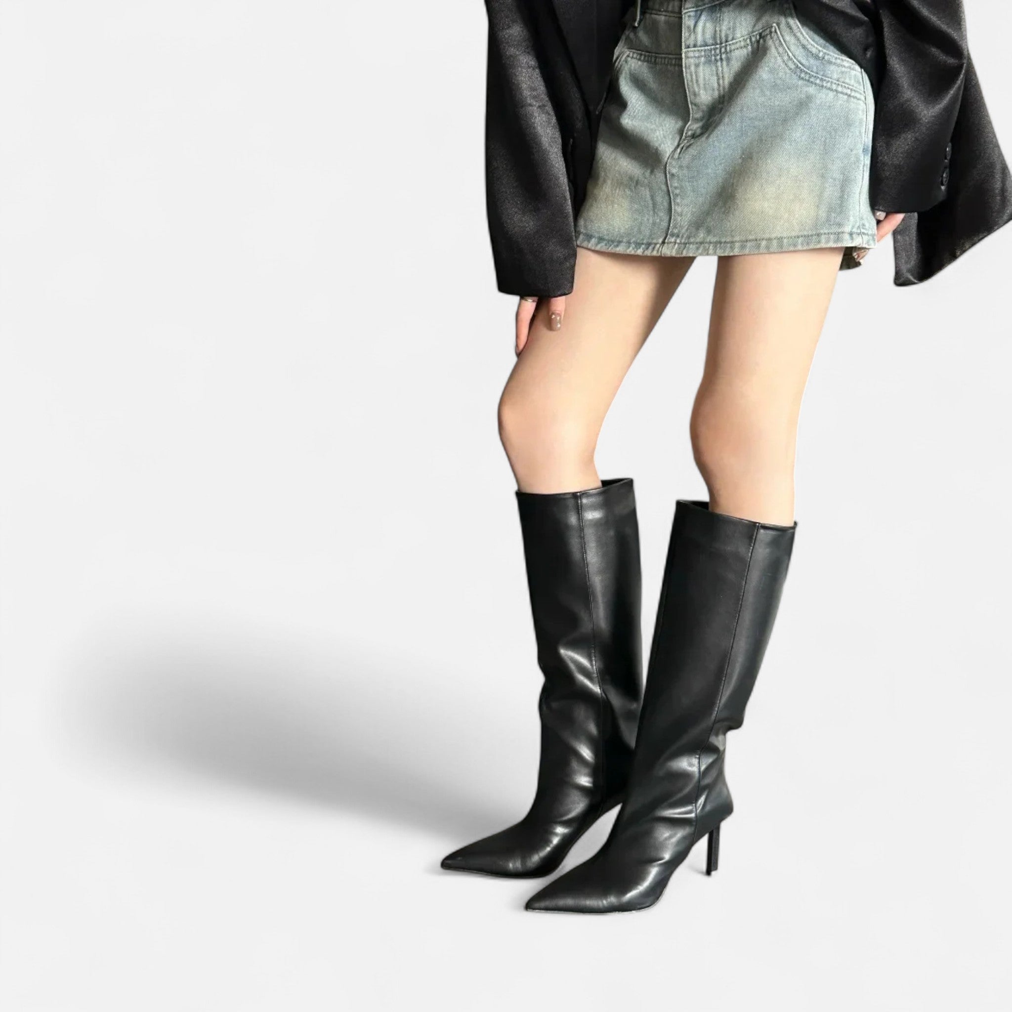 Montenza | Women’s Knee-High Suede Boots – Equestrian Elegance